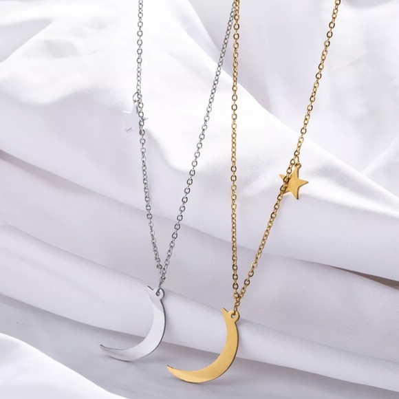 Moon Crescent Star Boho Gold Pendant Necklace - Picture 9 of 9